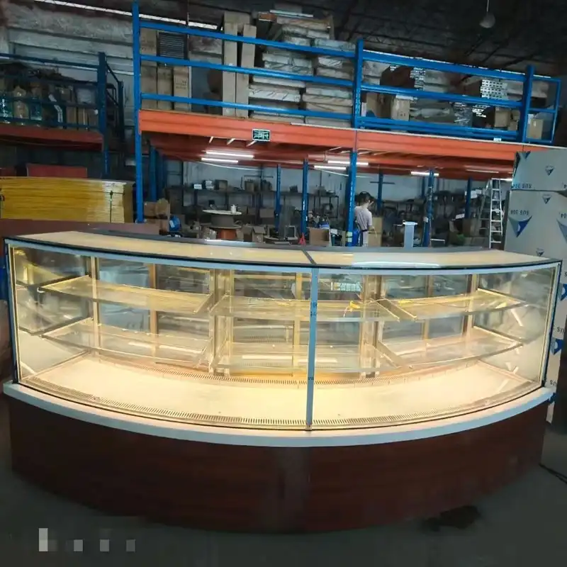 Pastel de pastel y dulces irresistibles exhibición de nevera, Gabinete personalizado de exhibición de pastel de vidrio de 3 niveles con iluminación LED 6 cake display fridge for sale